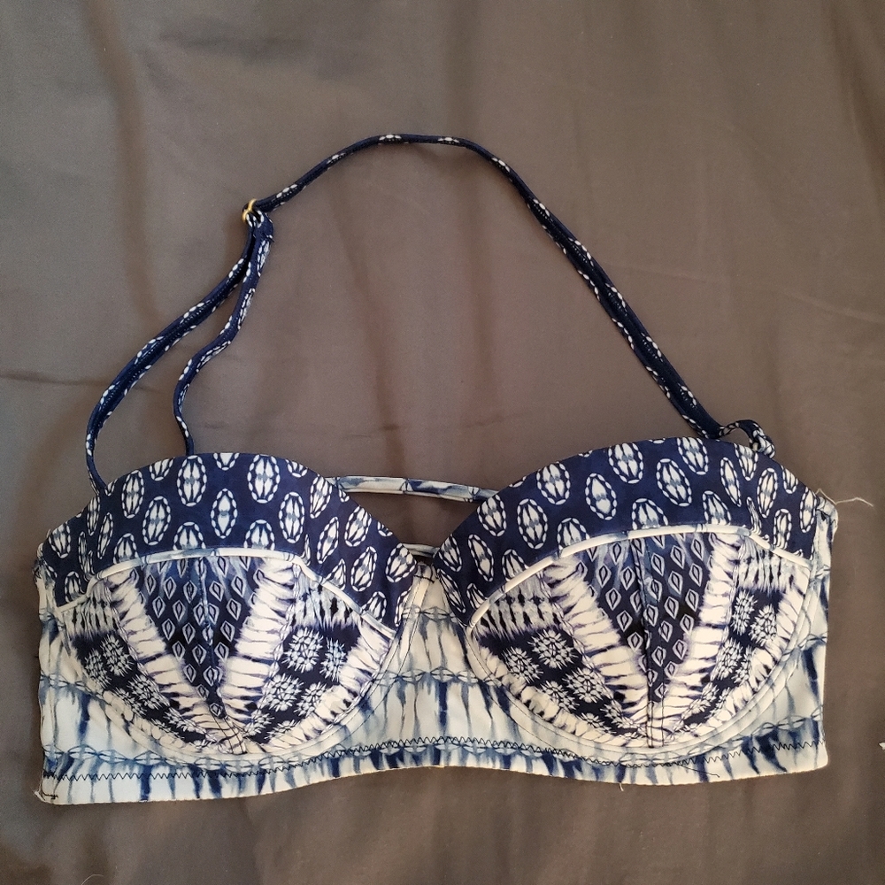 Jessica Simpson bandeau bikini top